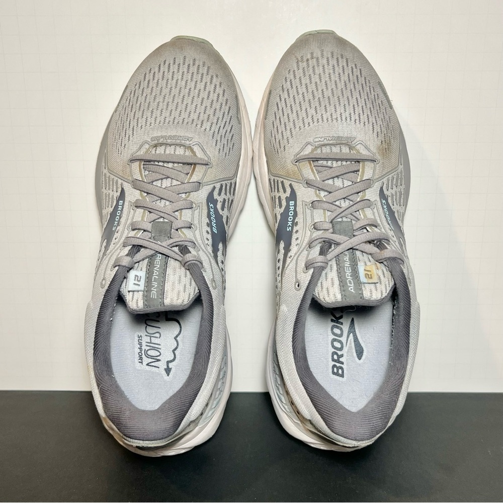 Womens BROOKS Adrenaline GTS 21 Gray Running Shoes / Size 9 - Picture 5 of 9